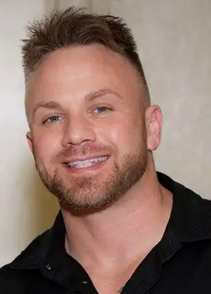 Coach Sean Maynard